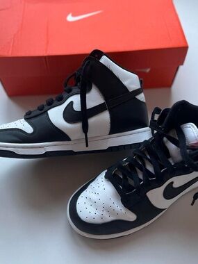 (brand new) Nike Shoes 👟